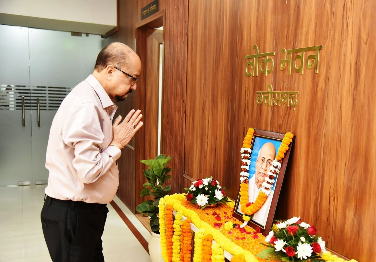 सरदार पटेल जयंती पर मुख्यमंत्री विष्णु देव साय और राज्यपाल रमेन डेका ने किया नमन