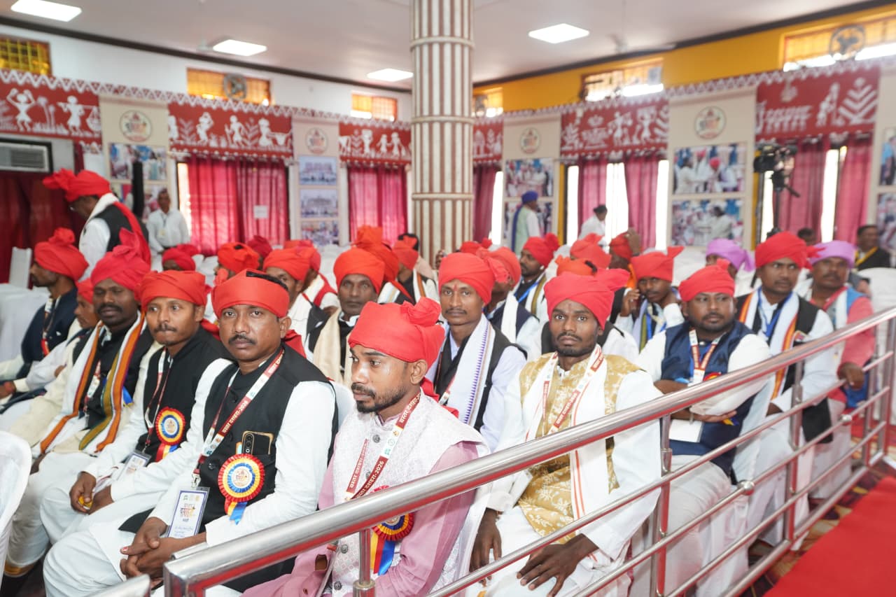 मुरिया दरबार में राष्ट्रपति द्रौपदी मुर्मू ने की आदिवासी संस्कृति की सराहना